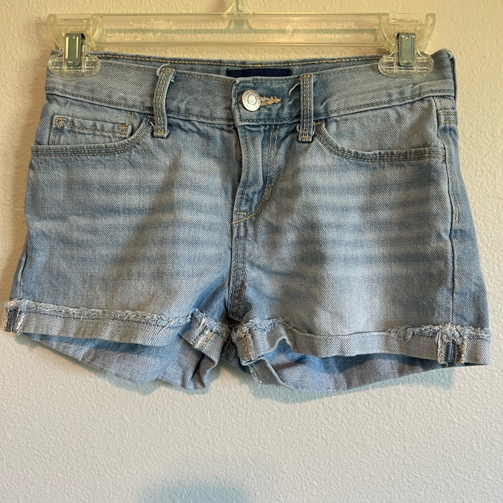Old Navy cuffed jean shorts size 10.